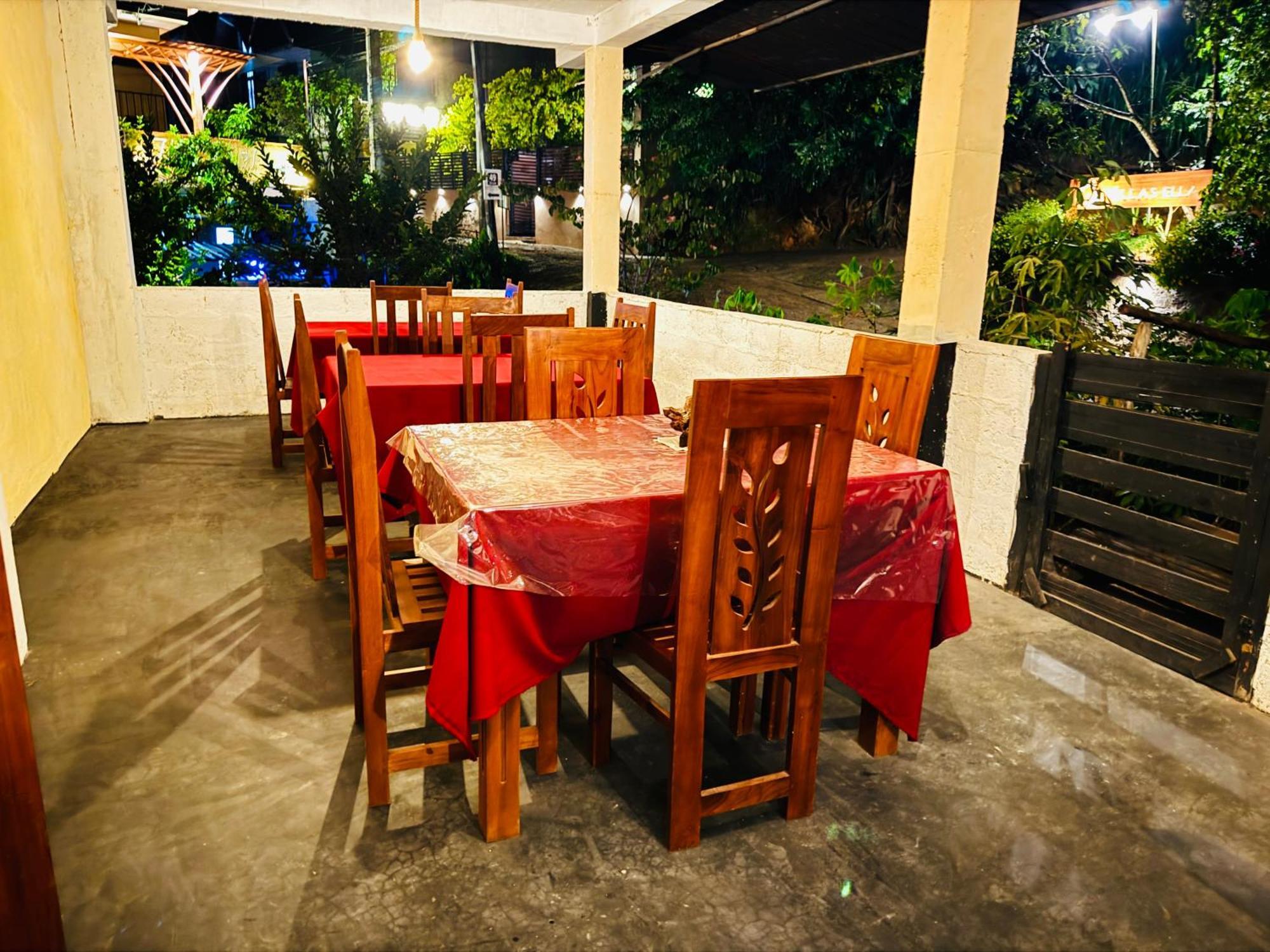 Maya 44 Ella Luaran gambar