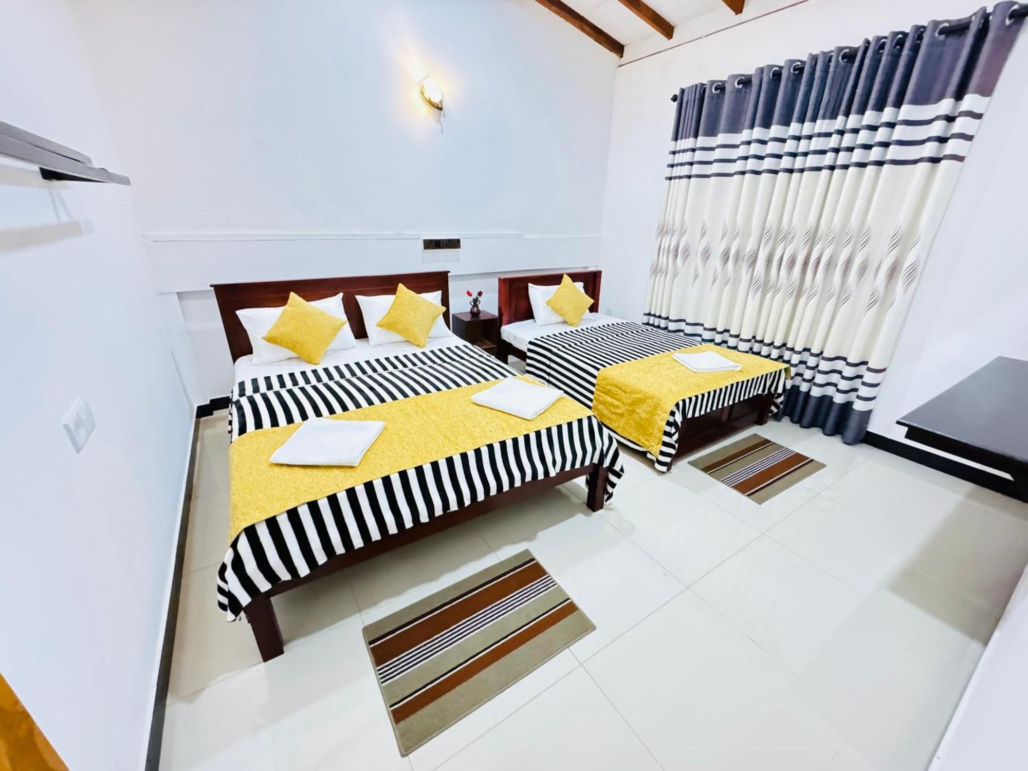 Maya 44 Ella Luaran gambar